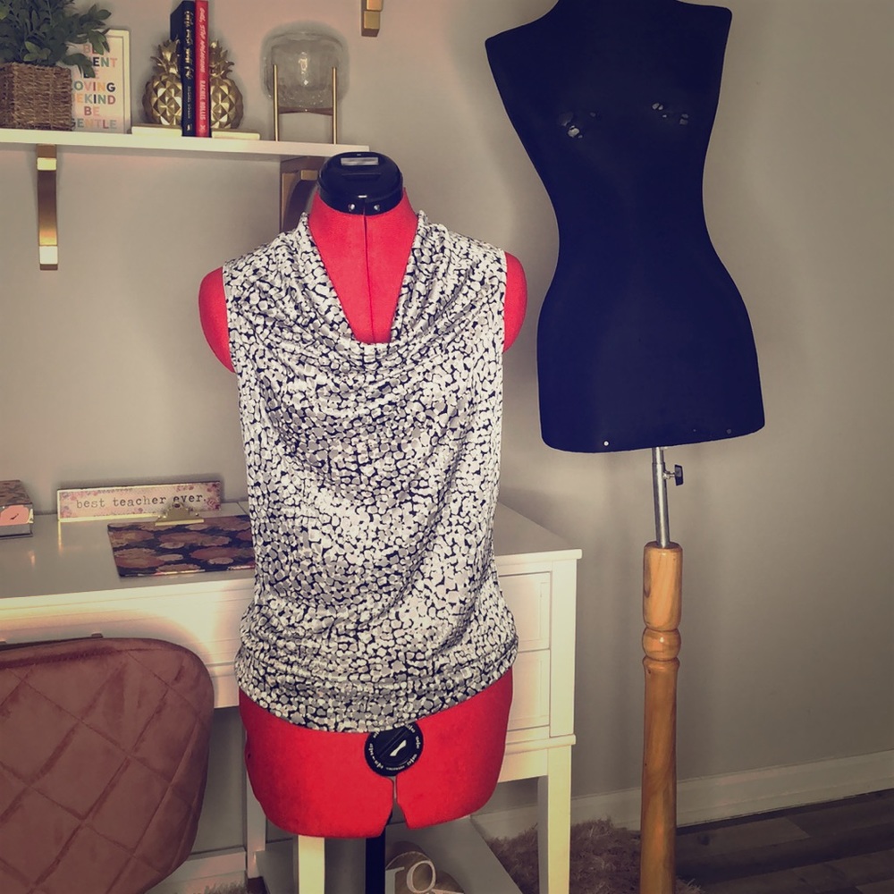 Silver and black business top